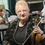 Profile photo of Sandy Cumella